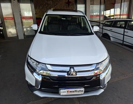 MITSUBISHI Outlander 2.0 16V 4P AUTOM�TICO, Foto 8