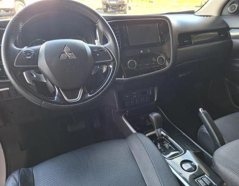 MITSUBISHI Outlander 2.0 16V 4P AUTOM�TICO, Foto 10