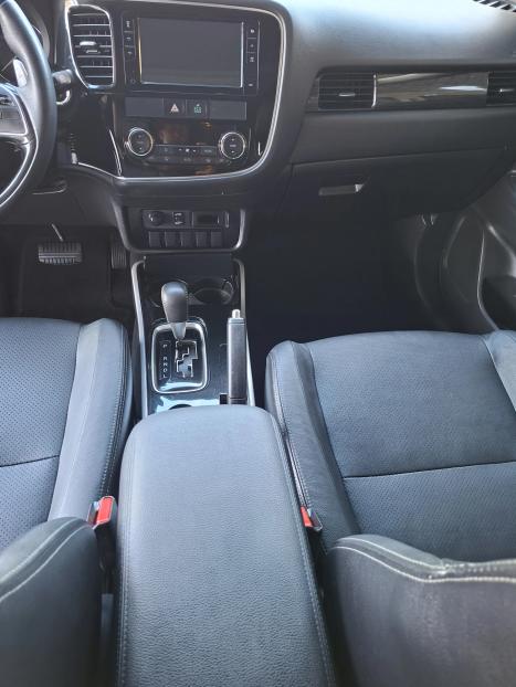 MITSUBISHI Outlander 2.0 16V 4P AUTOM�TICO, Foto 12