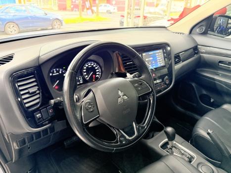 MITSUBISHI Outlander 2.0 16V 4P AUTOMÁTICO, Foto 8