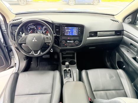 MITSUBISHI Outlander 2.0 16V 4P AUTOMÁTICO, Foto 9