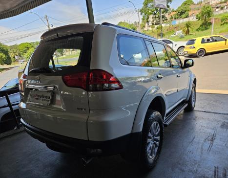 MITSUBISHI Pajero 3.5 V6 24V 4P FLEX HPE 4X4 AUTOMTICO, Foto 4