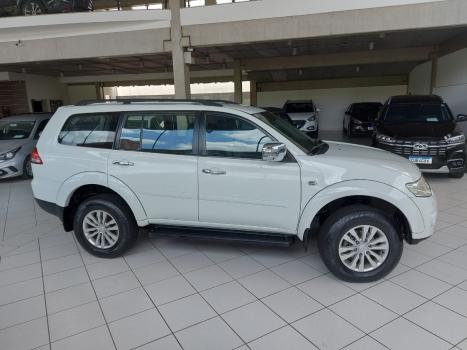 MITSUBISHI Pajero 3.2 16V 4P 4X4 7 LUGARES HPE TURBO DIESEL INTERCOOLER AUTOMTICO, Foto 6