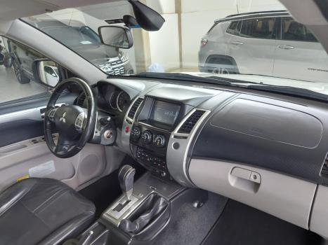 MITSUBISHI Pajero 3.2 16V 4P 4X4 7 LUGARES HPE TURBO DIESEL INTERCOOLER AUTOMTICO, Foto 13