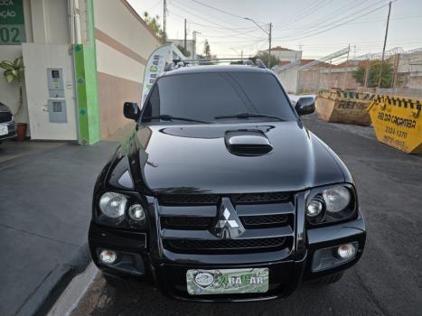 MITSUBISHI Pajero Sport 2.5 4P 4X4 HPE TURBO DIESEL INTERCOOLER AUTOMÁTICO, Foto 1 MITSUBISHI Pajero Sport 2.5 4P 4X4 HPE TURBO DIESEL INTERCOOLER AUTOMÁTICO, Foto 1