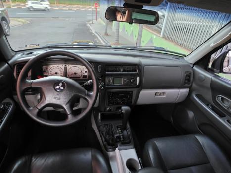 MITSUBISHI Pajero Sport 2.5 4P 4X4 HPE TURBO DIESEL INTERCOOLER AUTOMÁTICO, Foto 7 MITSUBISHI Pajero Sport 2.5 4P 4X4 HPE TURBO DIESEL INTERCOOLER AUTOMÁTICO, Foto 7