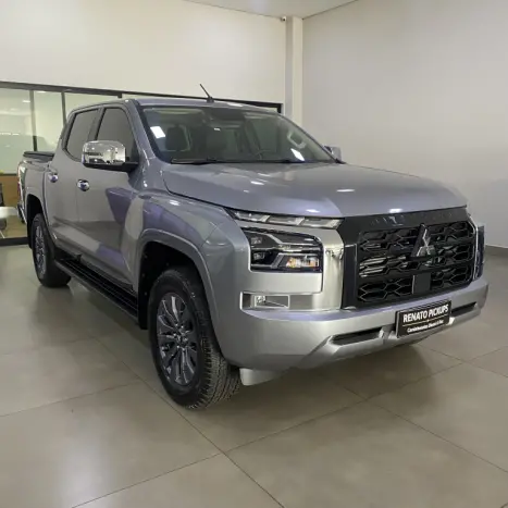 MITSUBISHI Triton 2.4 HPE BITURBO DIESEL CABINE DUPLA 4X4 AUTOMTICO, Foto 1