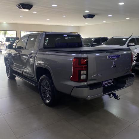 MITSUBISHI Triton 2.4 HPE BITURBO DIESEL CABINE DUPLA 4X4 AUTOMTICO, Foto 6