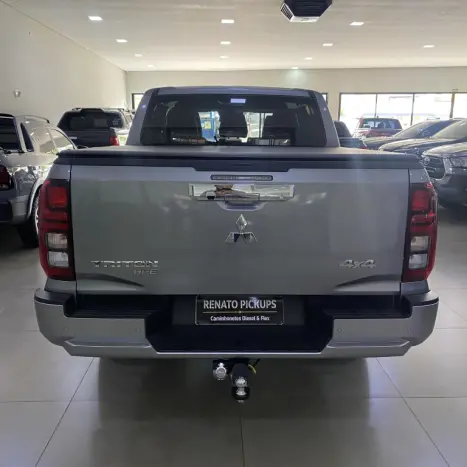 MITSUBISHI Triton 2.4 HPE BITURBO DIESEL CABINE DUPLA 4X4 AUTOMTICO, Foto 9