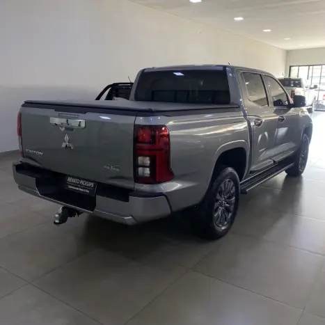 MITSUBISHI Triton 2.4 HPE BITURBO DIESEL CABINE DUPLA 4X4 AUTOMTICO, Foto 10