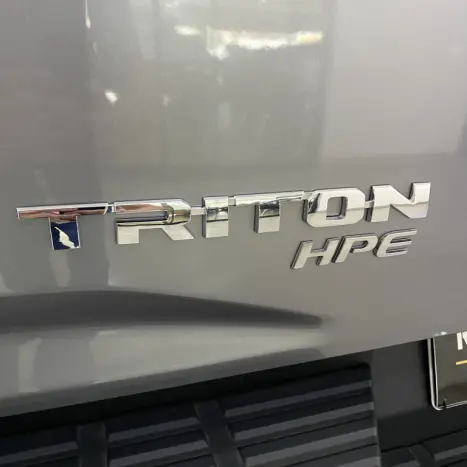 MITSUBISHI Triton 2.4 HPE BITURBO DIESEL CABINE DUPLA 4X4 AUTOMTICO, Foto 16