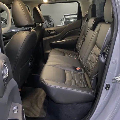 NISSAN Frontier 2.3 16V PRO4X CABINE DUPLA 4X4 BI-TURBO DIESEL AUTOMTICO, Foto 21