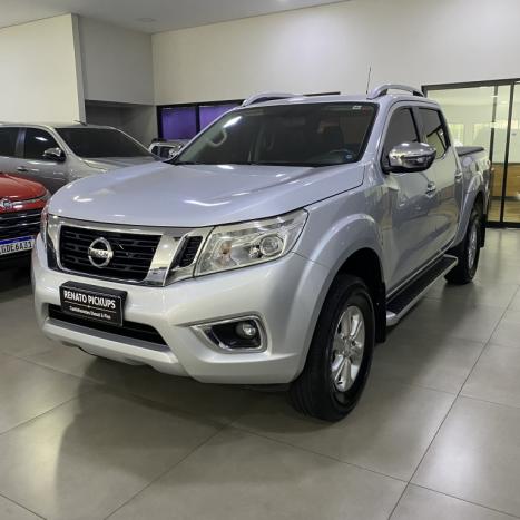 NISSAN Frontier 2.3 16V LE 4X4 CABINE DUPLA BI-TURBO DIESEL AUTOMÁTICO, Foto 2 NISSAN Frontier 2.3 16V LE 4X4 CABINE DUPLA BI-TURBO DIESEL AUTOMÁTICO, Foto 2