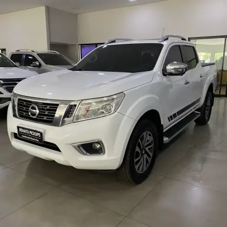 NISSAN Frontier 2.3 16V LE 4X4 CABINE DUPLA BI-TURBO DIESEL AUTOMÁTICO, Foto 4 NISSAN Frontier 2.3 16V LE 4X4 CABINE DUPLA BI-TURBO DIESEL AUTOMÁTICO, Foto 4