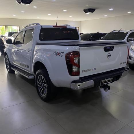 NISSAN Frontier 2.3 16V LE 4X4 CABINE DUPLA BI-TURBO DIESEL AUTOMÁTICO, Foto 8 NISSAN Frontier 2.3 16V LE 4X4 CABINE DUPLA BI-TURBO DIESEL AUTOMÁTICO, Foto 8