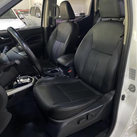 NISSAN Frontier 2.3 16V LE 4X4 CABINE DUPLA BI-TURBO DIESEL AUTOMÁTICO, Foto 13 NISSAN Frontier 2.3 16V LE 4X4 CABINE DUPLA BI-TURBO DIESEL AUTOMÁTICO, Foto 13