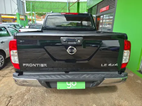 NISSAN Frontier 2.3 16V PRO4X CABINE DUPLA 4X4 BI-TURBO DIESEL AUTOM�TICO, Foto 5