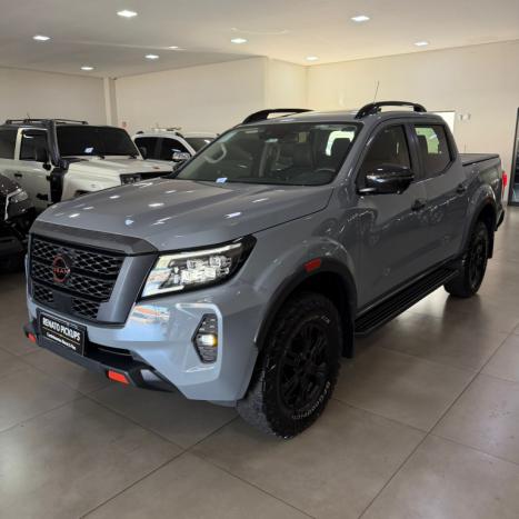 NISSAN Frontier 2.3 16V PRO4X CABINE DUPLA 4X4 BI-TURBO DIESEL AUTOMTICO, Foto 3