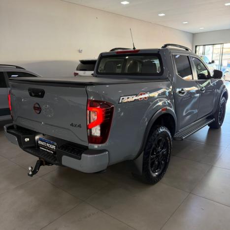NISSAN Frontier 2.3 16V PRO4X CABINE DUPLA 4X4 BI-TURBO DIESEL AUTOMTICO, Foto 6