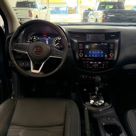 NISSAN Frontier 2.3 16V PRO4X CABINE DUPLA 4X4 BI-TURBO DIESEL AUTOMTICO, Foto 8