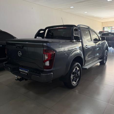 NISSAN Frontier 2.3 16V PLATINUM CABINE DUPLA 4X4 BI-TURBO DIESEL AUTOM�TICO, Foto 4