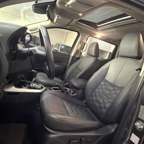 NISSAN Frontier 2.3 16V PLATINUM CABINE DUPLA 4X4 BI-TURBO DIESEL AUTOM�TICO, Foto 7