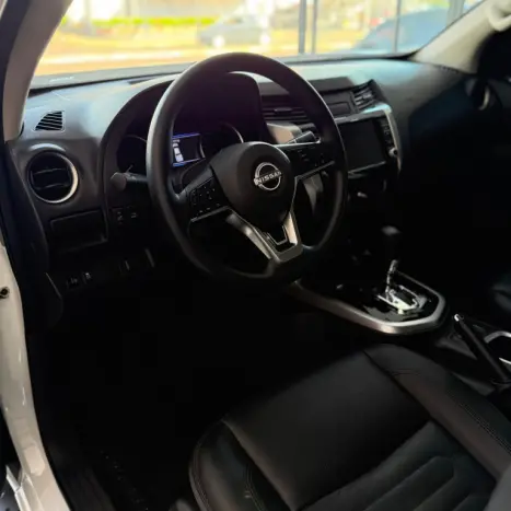 NISSAN Frontier 2.3 ATTACK CABINE DUPLA BI-TURBO DIESEL AUTOM�TICO, Foto 15