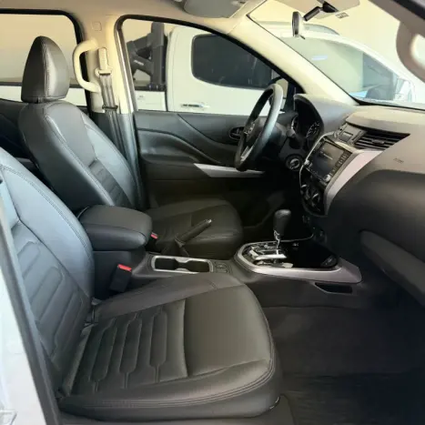 NISSAN Frontier 2.3 ATTACK CABINE DUPLA BI-TURBO DIESEL AUTOM�TICO, Foto 17