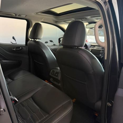 NISSAN Frontier 2.3 16V PRO4X CABINE DUPLA 4X4 BI-TURBO DIESEL AUTOM�TICO, Foto 13