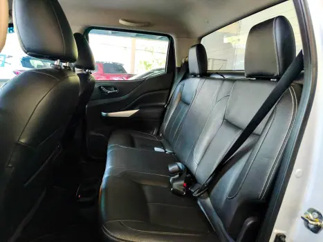 NISSAN Frontier 2.3 16V LE 4X4 CABINE DUPLA BI-TURBO DIESEL AUTOM�TICO, Foto 8