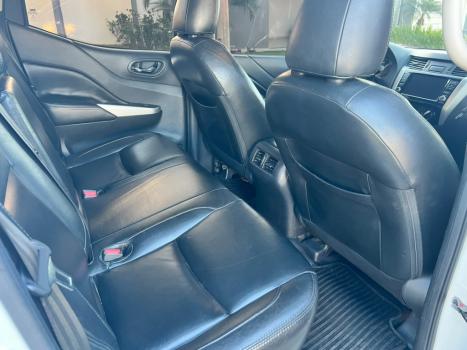 NISSAN Frontier 2.3 ATTACK CABINE DUPLA 4X4 BI-TURBO DIESEL AUTOM�TICO, Foto 7