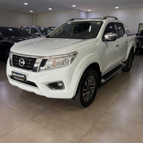 NISSAN Frontier 2.3 16V LE 4X4 CABINE DUPLA BI-TURBO DIESEL AUTOMÁTICO, Foto 3