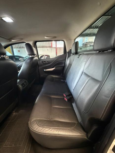 NISSAN Frontier 2.3 16V LE 4X4 CABINE DUPLA BI-TURBO DIESEL AUTOMÁTICO, Foto 7