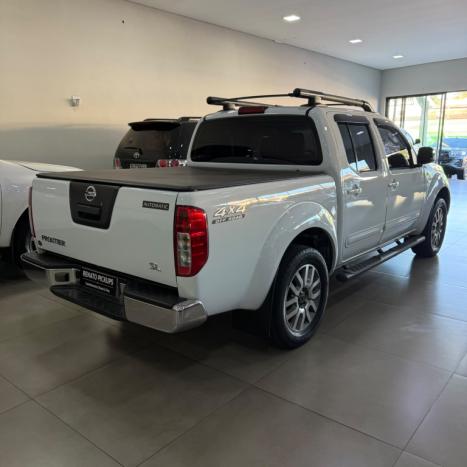 NISSAN Frontier 2.5 SL 4X4 TURBO DIESEL CABINE DUPLA AUTOM�TICO, Foto 6