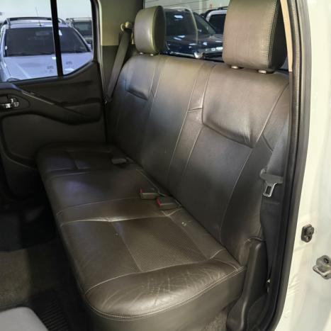 NISSAN Frontier 2.5 SL 4X4 TURBO DIESEL CABINE DUPLA AUTOM�TICO, Foto 13