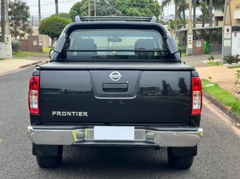 NISSAN Frontier 2.5 4X4 LE CABINE DUPLA TURBO DIESEL AUTOM�TICO, Foto 5