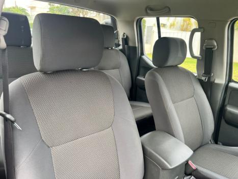 NISSAN Frontier 2.5 4X4 LE CABINE DUPLA TURBO DIESEL AUTOM�TICO, Foto 9
