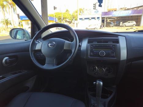 NISSAN Grand Livina 1.8 16V 4P SL FLEX AUTOM�TICO, Foto 9