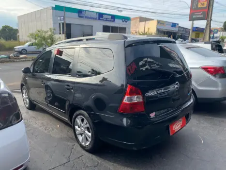 NISSAN Grand Livina 1.8 16V 4P SL FLEX AUTOM�TICO, Foto 6