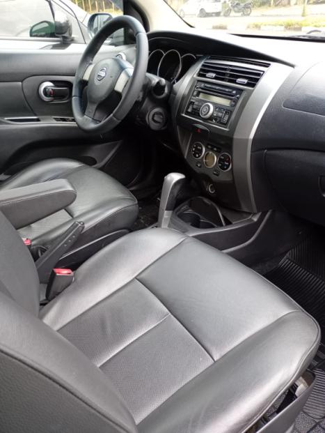 NISSAN Grand Livina 1.8 16V 4P SL FLEX AUTOM�TICO, Foto 6