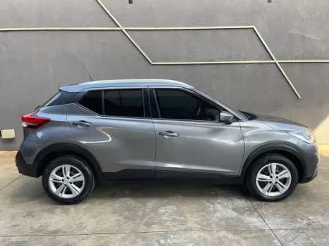 NISSAN Kicks 1.6 16V 4P FLEXSTART S, Foto 4