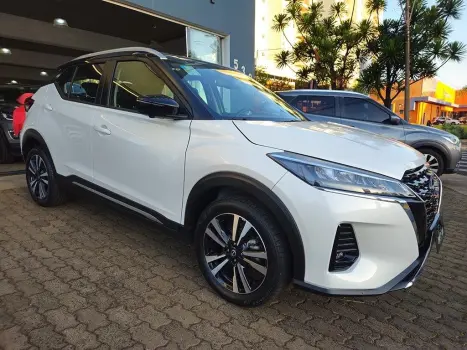 NISSAN Kicks 1.6 16V 4P FLEXSTART EXCLUSIVE XTRONIC AUTOMÁTICO CVT, Foto 2 NISSAN Kicks 1.6 16V 4P FLEXSTART EXCLUSIVE XTRONIC AUTOMÁTICO CVT, Foto 2
