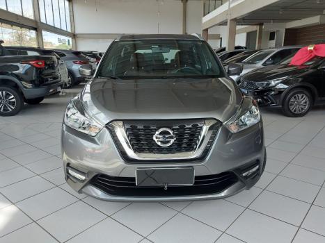 NISSAN Kicks 1.6 16V 4P FLEXSTART EXCLUSIVE XTRONIC AUTOM�TICO CVT, Foto 2
