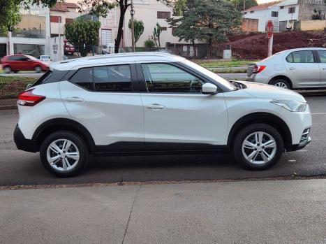 NISSAN Kicks 1.6 16V 4P FLEXSTART S DIRECT X-TRONIC AUTOM�TICO CVT, Foto 4