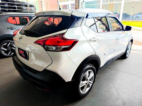 NISSAN Kicks 1.6 16V 4P FLEXSTART S DIRECT X-TRONIC AUTOMÁTICO CVT, Foto 4