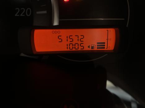 NISSAN March 1.6 16V 4P SV FLEX AUTOMTICO CVT, Foto 6