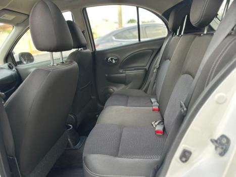 NISSAN March 1.6 16V 4P SV FLEX, Foto 8