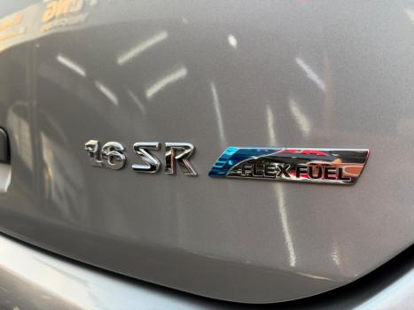 NISSAN March 1.6 16V 4P SR FLEX, Foto 7