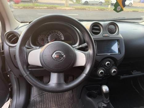 NISSAN March 1.6 16V 4P SR FLEX, Foto 10