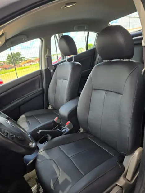 NISSAN Sentra 2.0 16V 4P S AUTOMÁTICO CVT, Foto 9